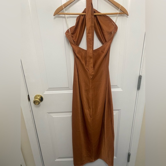 Women’s Meshki Bronze Halter Cutout Maxi Dress With Gold Detail Size Large - Picture 6 of 8